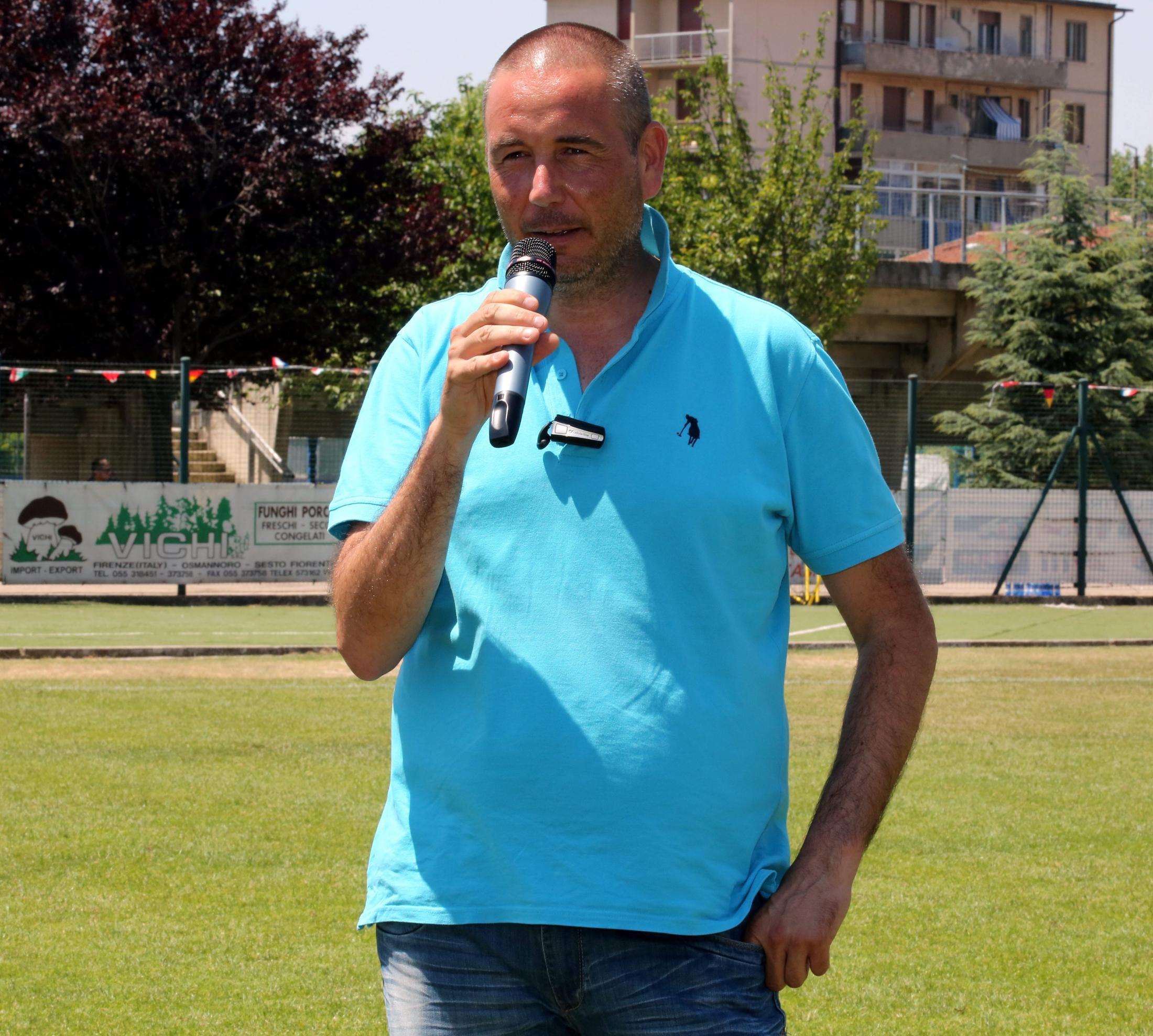 il calcio giovanile alza la voce per noi costi alti e niente premi i genitori spendono tre euro