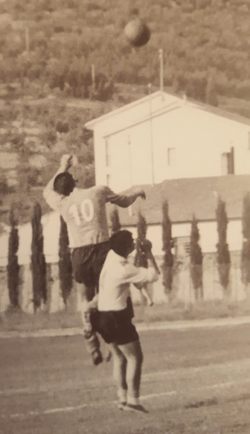 foto storica Sestese calcio  - colpo di testa